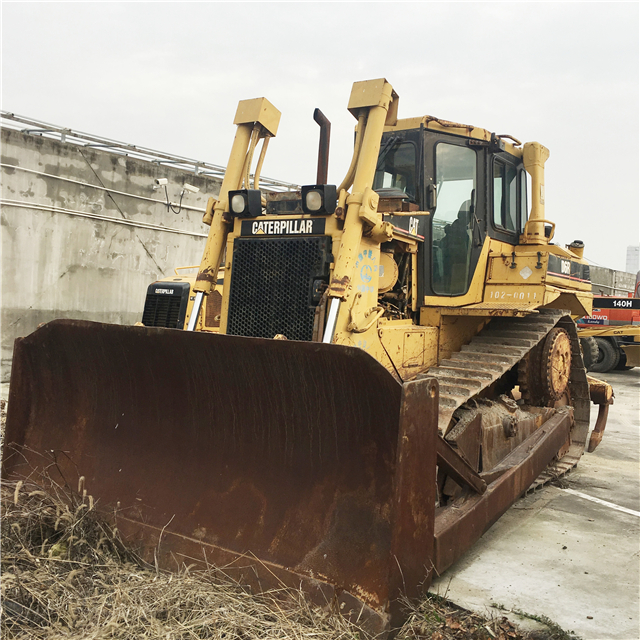 Japan Used caterpillar bulldozer D6R for sale